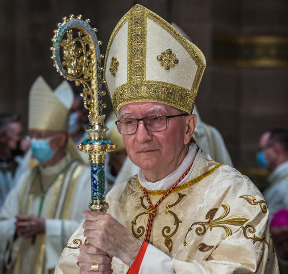 Parolin Il Natale Ci Ricorda Che Non Siamo Soli Ad Affrontare Le